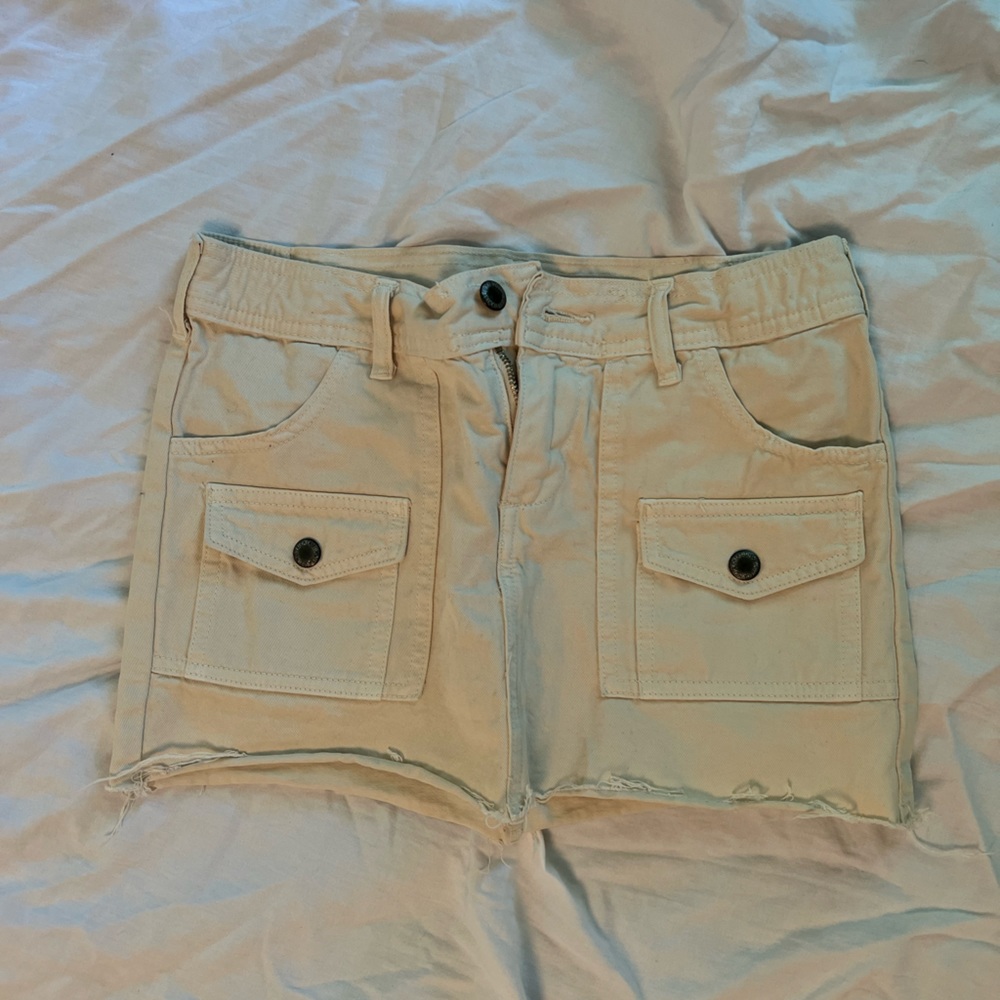 Brandy Melville John galt cargo skirt